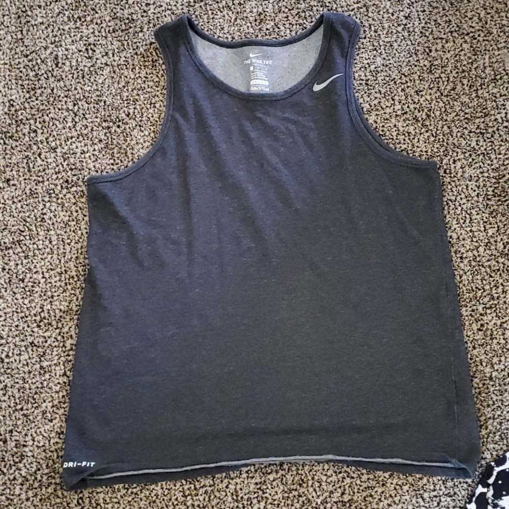 Nike tank top